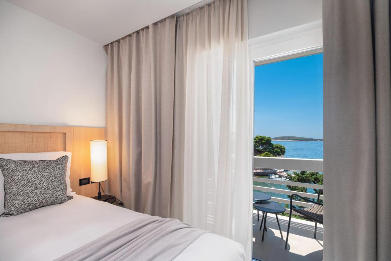 Beach Bay Hvar Hotel Đảo Hvar Ngoại thất bức ảnh